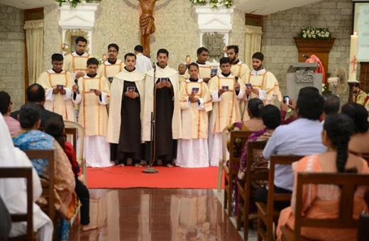 Bishop Francis Serrao ordains 9 deacons
